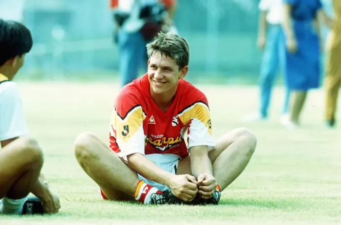 Framed Print : Footballer Gary Lineker in Japan training for his new club Grampus Eight July 1992 Framed Print : Footballer Gary Lineker in Japan training for his new club Grampus Eight July 1992