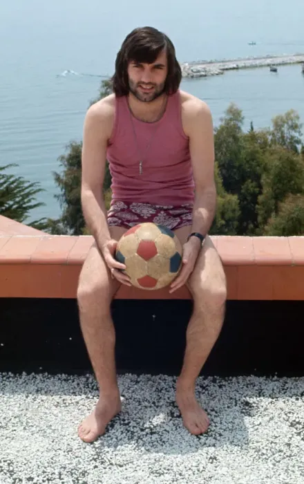 Framed Print : Footballer George Best celebrates his 26th birthday in Marbella Framed Print : Footballer George Best celebrates his 26th birthday in Marbella