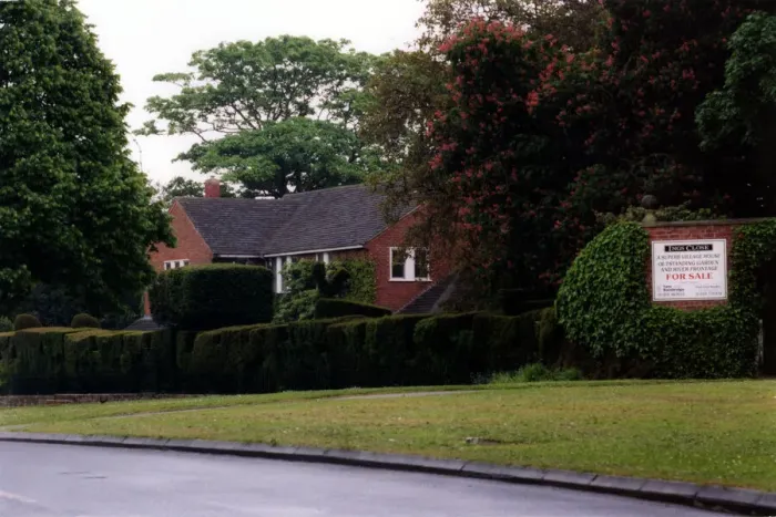Framed Print : Footballer Paul Gascoigne - Gazza The home of Paul Gascoigne in Hurworth 28 May