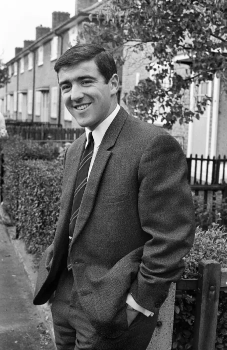 Framed Print : Footballer Terry Venables on his way to work using public transport in London