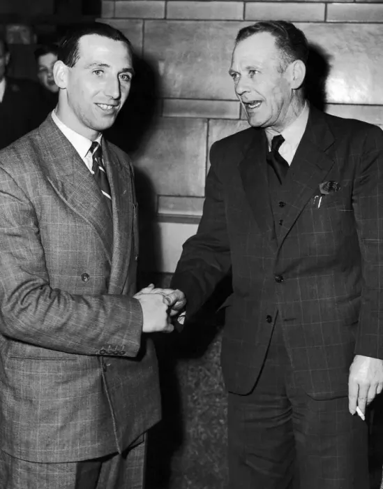 Framed Print : Footballer Tommy Lawton (left) shakes hands with his new manager Arthur Stollery after Framed Print : Footballer Tommy Lawton (left) shakes hands with his new manager Arthur Stollery after
