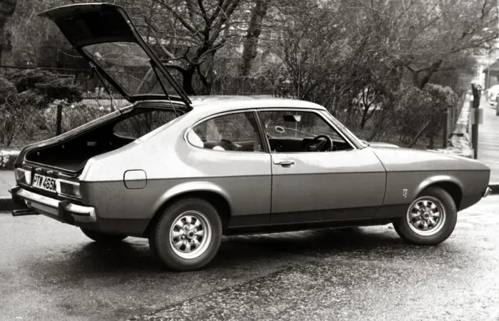 Framed Print : Ford Capri 1974 - Motors Motor Cars Car Framed Print : Ford Capri 1974 - Motors Motor Cars Car