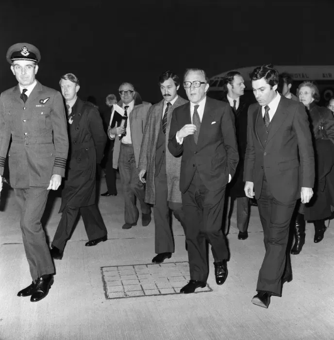 Framed Print : Foreign Secretary Lord Carrington on arrival at Heathrow Airport, London Framed Print : Foreign Secretary Lord Carrington on arrival at Heathrow Airport, London