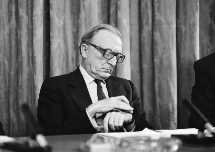 Framed Print : Foreign Secretary Lord Carrington and Defence Secretary John Nott at a press conference Framed Print : Foreign Secretary Lord Carrington and Defence Secretary John Nott at a press conference