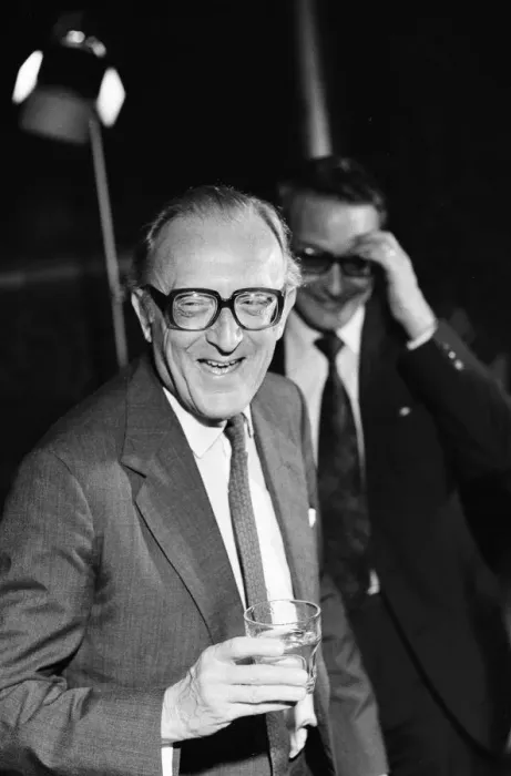 Framed Print : Foreign Secretary Lord Carrington resignation from Government following the Argentine