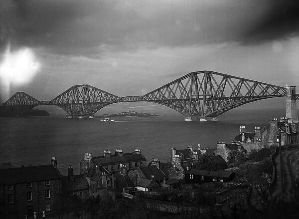 The Forth Rail Bridge, Scotland. Circa 1935