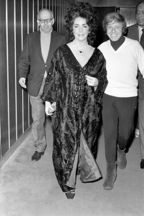 Framed Print : Fortieth birthday of film star Elizabeth Taylor. To mark the occasion