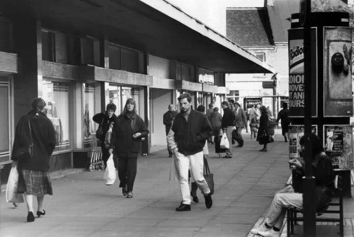 Framed Print : The Forum Shopping Centre, Segedunum Way, Wallsend, Tyne and Wear, 16th November 1989 Framed Print : The Forum Shopping Centre, Segedunum Way, Wallsend, Tyne and Wear, 16th November 1989
