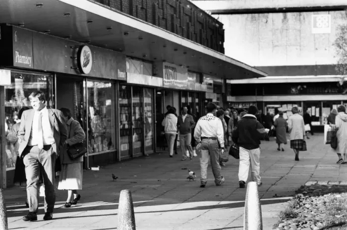 Framed Print : The Forum Shopping Centre, Segedunum Way, Wallsend, Tyne and Wear, 16th November 1989 Framed Print : The Forum Shopping Centre, Segedunum Way, Wallsend, Tyne and Wear, 16th November 1989