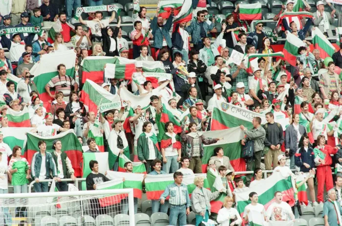 Framed Print : France 3-1 Bulgaria, Euro 1996 Group B match at St James Park, Newcastle Framed Print : France 3-1 Bulgaria, Euro 1996 Group B match at St James Park, Newcastle