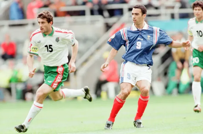 Framed Print : France 3-1 Bulgaria, Euro 1996 Group B match at St James Park, Newcastle