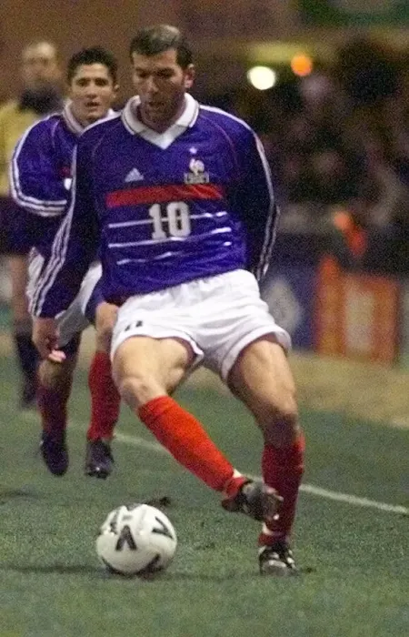  : FRANCE... PIC TIM EASTHOPE... ZINEDINE ZIDANE