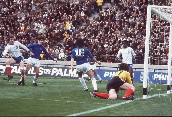 France v Italy World Cup 1978 football Rossi left scores Italy