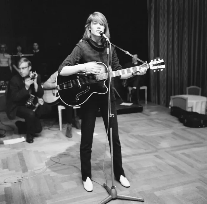 Framed Print : Francoise Hardy, french singer pictured rehearsing her cabaret show which opens Framed Print : Francoise Hardy, french singer pictured rehearsing her cabaret show which opens