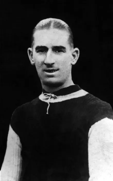 Framed Print : Frank Barson Football Player, January 1926. Key clubs Framed Print : Frank Barson Football Player, January 1926. Key clubs
