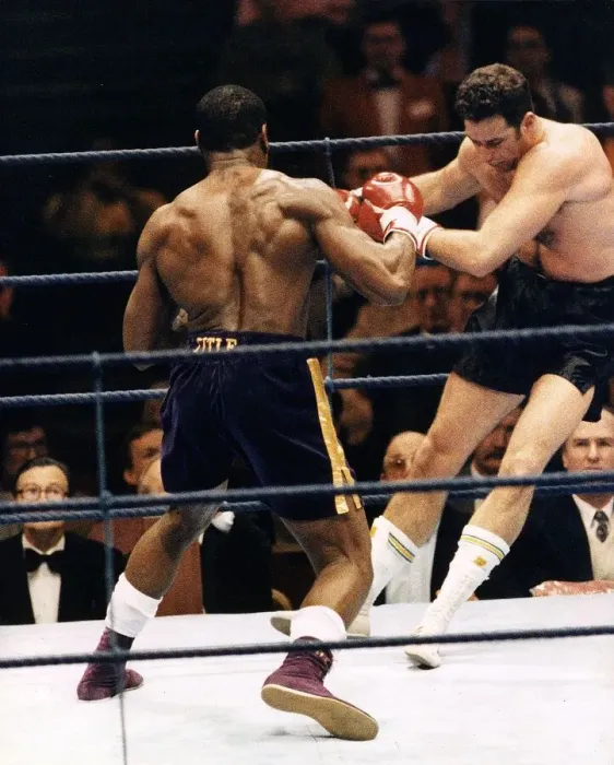 Framed Print : Frank Bruno Boxer knocks out John Emmen in the 1st Round at The Albert Hall Framed Print : Frank Bruno Boxer knocks out John Emmen in the 1st Round at The Albert Hall