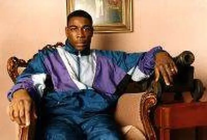  : Frank Bruno British boxer who won the WBC championship in September 1995 dbase