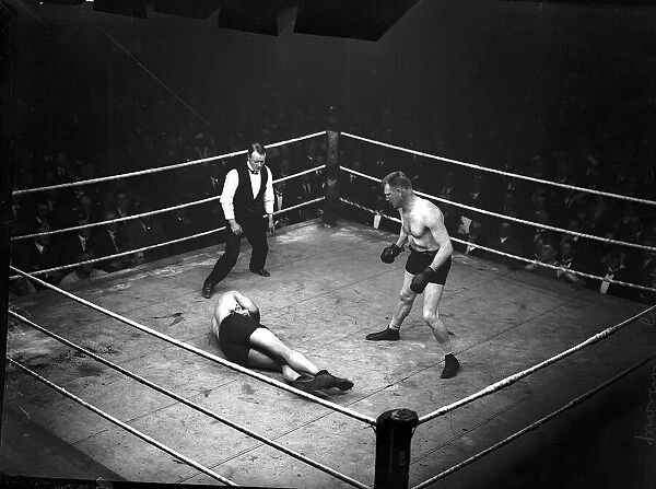 Frank Goddard v Moran boxing May 1922 2  /  5  /  22