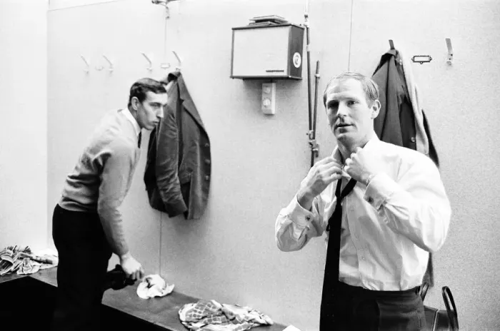 Framed Print : Frank Saul arrives at Southampton, and Martin Chivers leaves Framed Print : Frank Saul arrives at Southampton, and Martin Chivers leaves