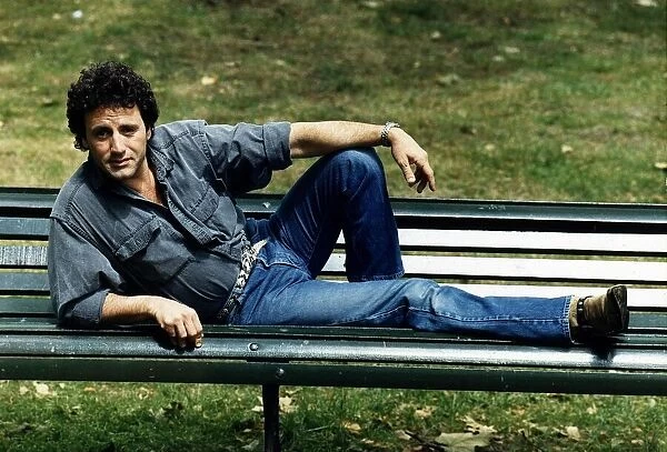 Frank Stallone Actor - lying on a bench A©Mirrorpix