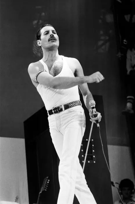 Framed Print : Freddie Mercury, lead singer of British rock group Queen Framed Print : Freddie Mercury, lead singer of British rock group Queen