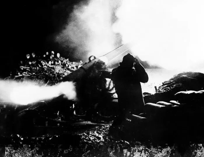 Framed Print : French guns light up the night sky. World War One 1917. February 1917
