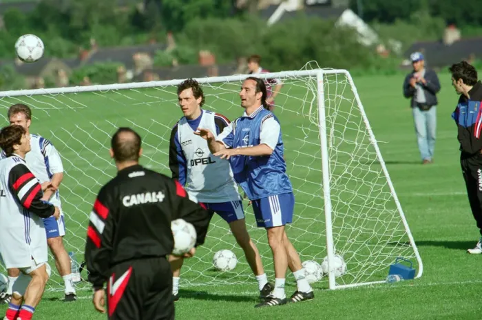Framed Print : French Squad Training at Haydon Bridge High School in Northumberland, 9th June 1996