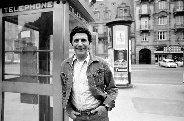 French star singer Gilbert Becaud in Strasbourg, France. April 1975 75-2078-003