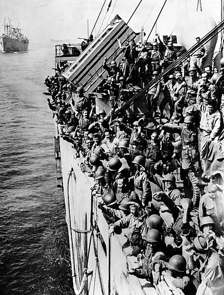 French troops return to France by troopship 1944 WW2