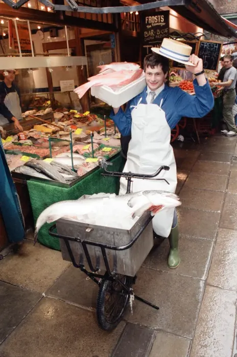 Framed Print : Frost Fishmongers Delivery Bike, Reading, Wednesday 8th July 1992