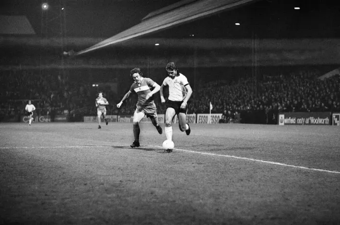 Framed Print : Fulham 0-0 Middlesbrough, Anglo Scottish Cup Final, 2nd Leg at Craven Cottage Framed Print : Fulham 0-0 Middlesbrough, Anglo Scottish Cup Final, 2nd Leg at Craven Cottage