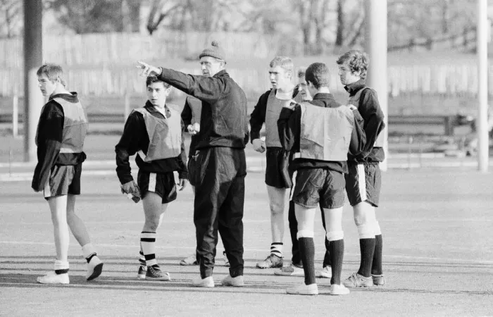 Framed Print : Fulham manager and coach Vic Buckingham putting his team through a training session
