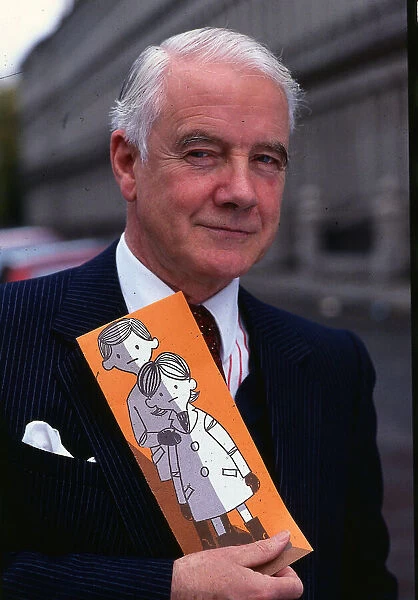 Fulton MacKay actor 1986 holding leaflet brochure Campaign against Child Abuse