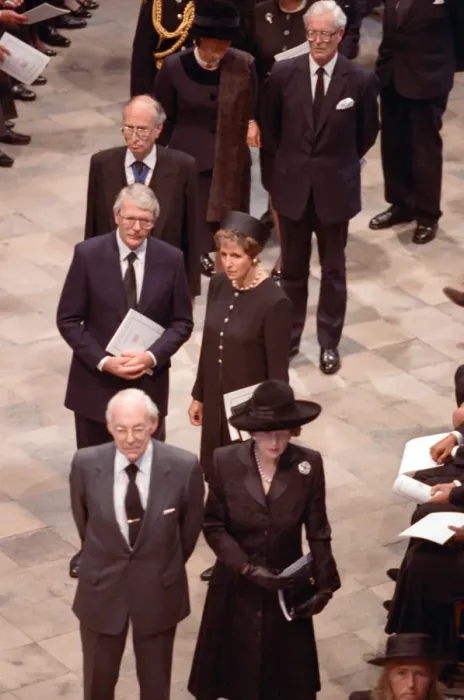Framed Print : The funeral of Diana, Princess of Wales at Westminster Abbey, London Framed Print : The funeral of Diana, Princess of Wales at Westminster Abbey, London