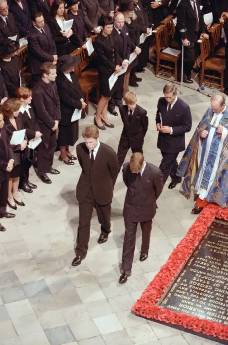 Framed Print : The funeral of Diana, Princess of Wales at Westminster Abbey, London