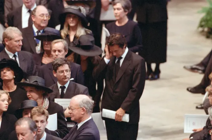 Framed Print : The funeral of Diana, Princess of Wales at Westminster Abbey, London Framed Print : The funeral of Diana, Princess of Wales at Westminster Abbey, London