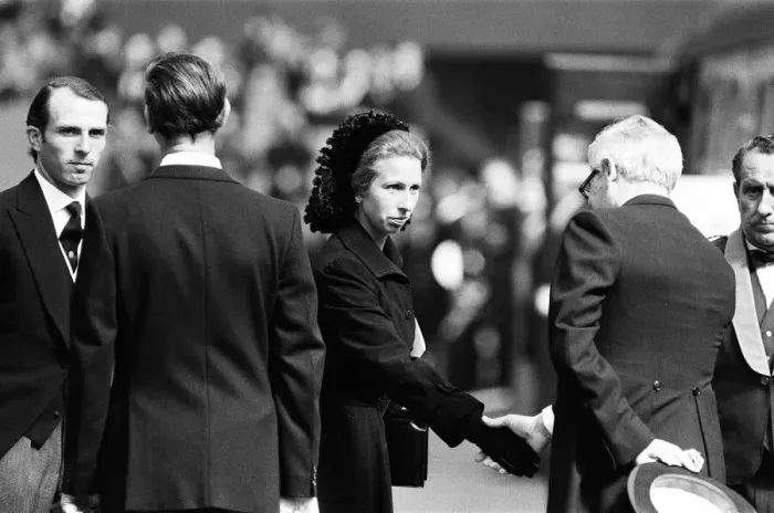 Framed Print : The funeral of Louis Mountbatten, 1st Earl Mountbatten of Burma held at Westminster Abbey Framed Print : The funeral of Louis Mountbatten, 1st Earl Mountbatten of Burma held at Westminster Abbey