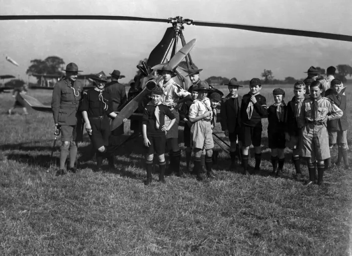 Framed Print : Garden party at Woodley Aerodrome, Reading, Berkshire. Sir Campbell Rhodes CBE with his Framed Print : Garden party at Woodley Aerodrome, Reading, Berkshire. Sir Campbell Rhodes CBE with his