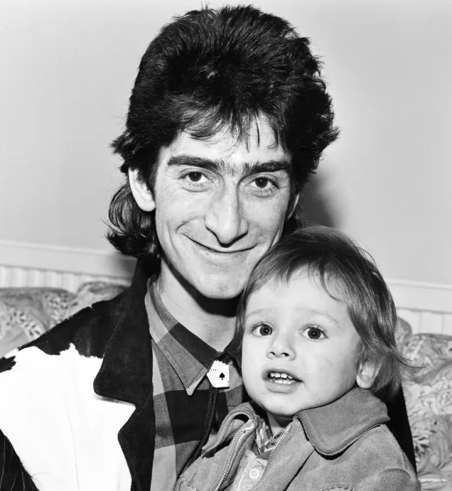Framed Print : Gary Holton, Actor and son Red, pictured together at home in London, December 1984