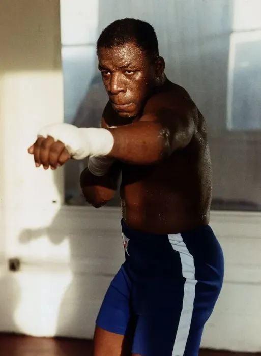 Framed Print : Gary Mason Boxer in Training