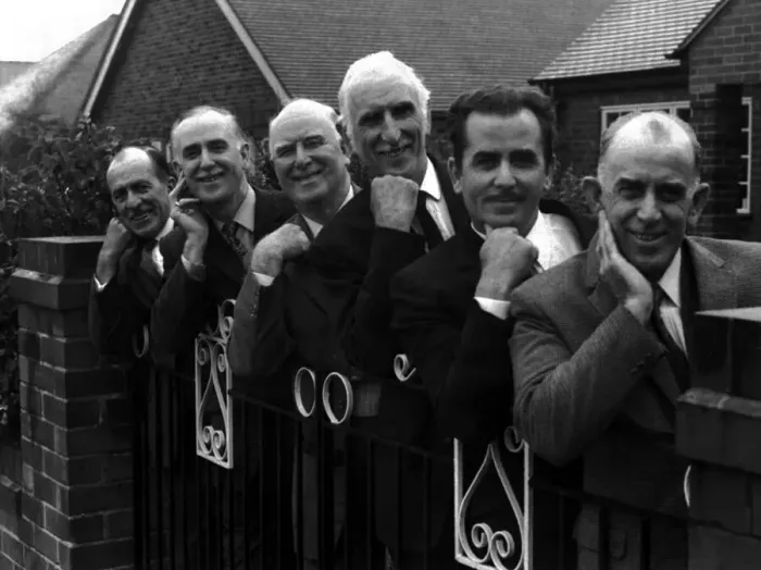 Framed Print : The Gaskill brothers of Wigan who all live in consecutive bungalows from 51 to 61 of
