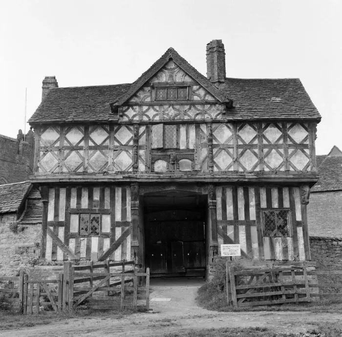 Framed Print : The gatehouse at Stokesay Castle in Stokesay, Shropshire. 21st April 1961 Framed Print : The gatehouse at Stokesay Castle in Stokesay, Shropshire. 21st April 1961