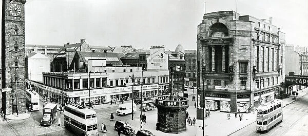 General Ariel view of shoppers in Glasgow Cross, Scotland