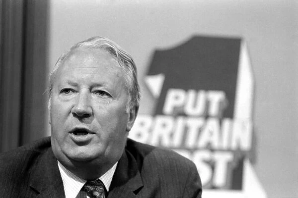General Election 1974: Conservative party press conference at their H. Q
