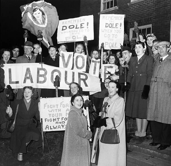General Election at Tredegan. February 1950 O22784