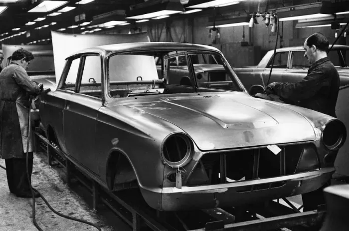 Framed Print : General scenes inside the Ford motor factory in Dagenham Framed Print : General scenes inside the Ford motor factory in Dagenham