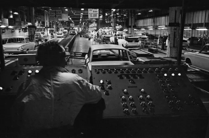 Framed Print : General scenes inside the Ford motor factory in Dagenham Framed Print : General scenes inside the Ford motor factory in Dagenham