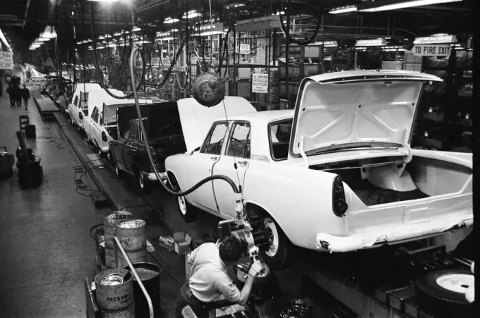 Framed Print : General scenes inside the Ford motor factory in Dagenham Framed Print : General scenes inside the Ford motor factory in Dagenham