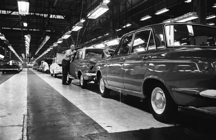 Framed Print : General scenes inside the Ford motor factory in Dagenham Framed Print : General scenes inside the Ford motor factory in Dagenham