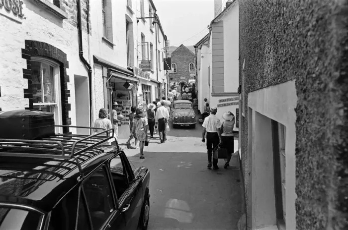 Framed Print : General scenes in Polperro, Cornwall. 13th July 1967
